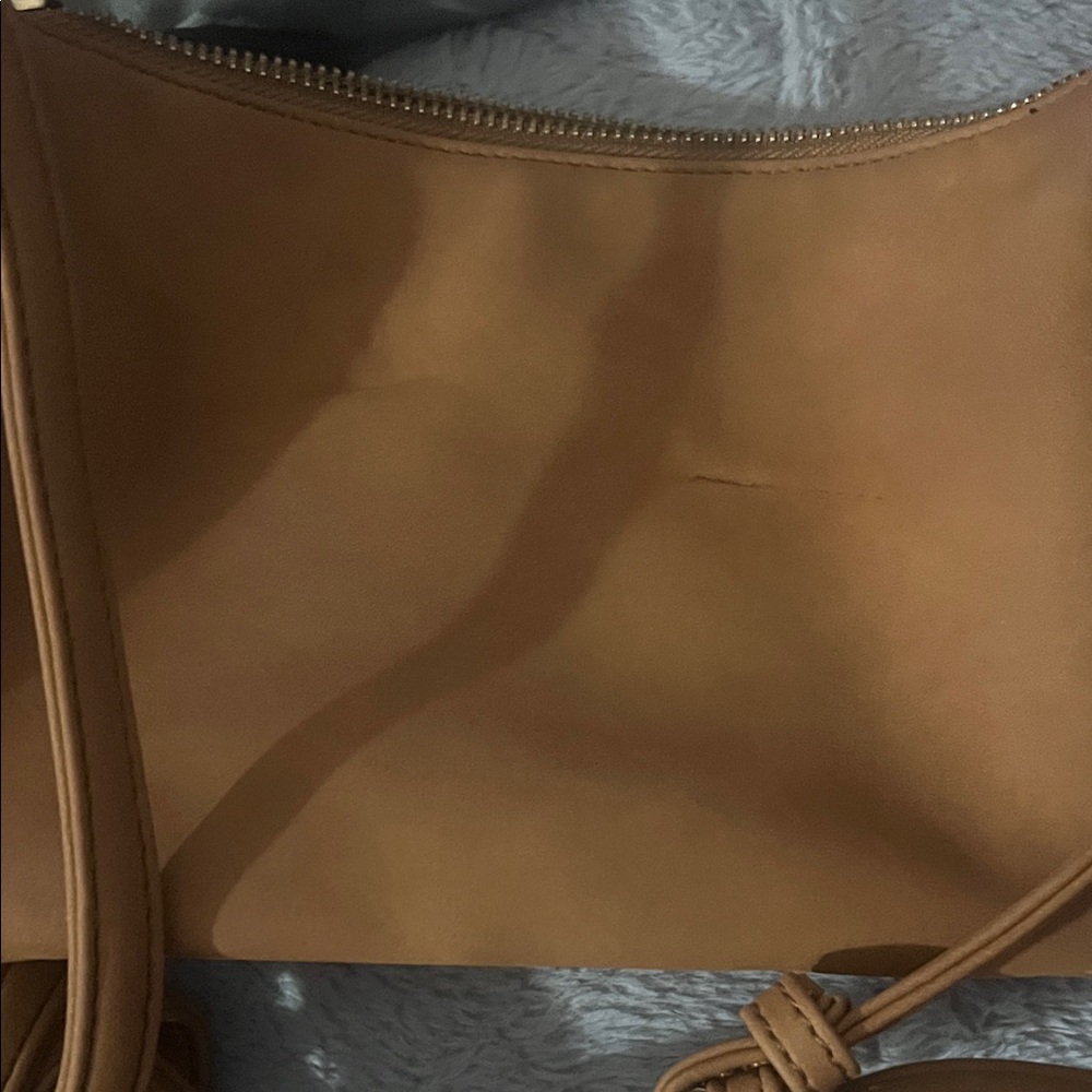 Embroidered Floral Tan Crossbody Bag - Picture 4 of 7